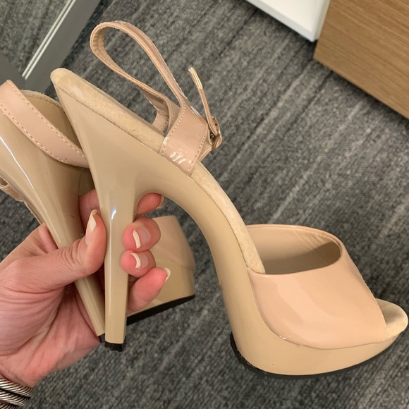 Nude stiletto sandals - Picture 3 of 4